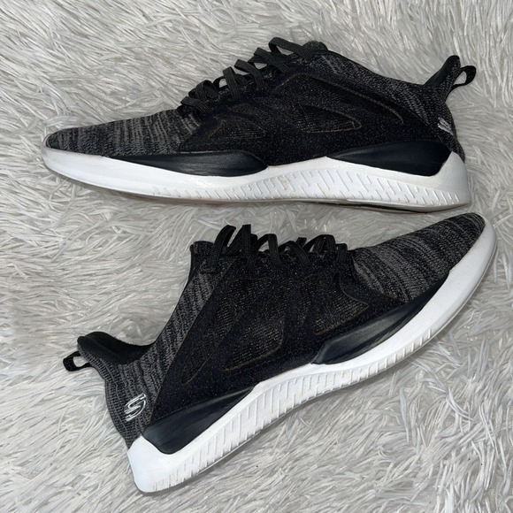 Skechers Memory Foam Slip On Sneakers Size 7 - Picture 3 of 16